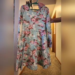 Long sleeve dress